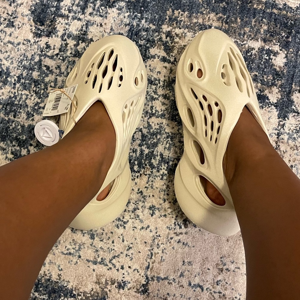 Yeezy Foam runner